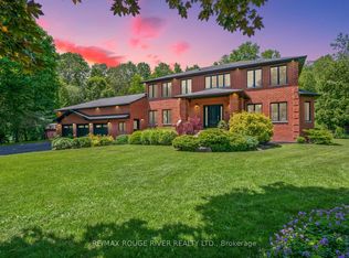 10 Kresia Ln, Clarington, ON L1E 2G8