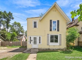 1150 College Ave NE, Grand Rapids, MI 49503