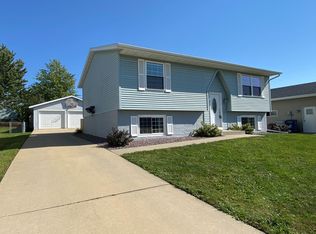 4816 25th Ave NW, Rochester, MN 55901