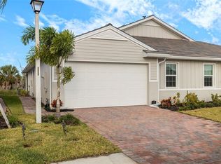 942 Enbrook Loop, Naples, FL 34114