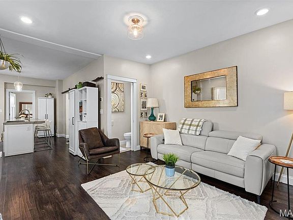 5th image of 5510 Botanical Ave