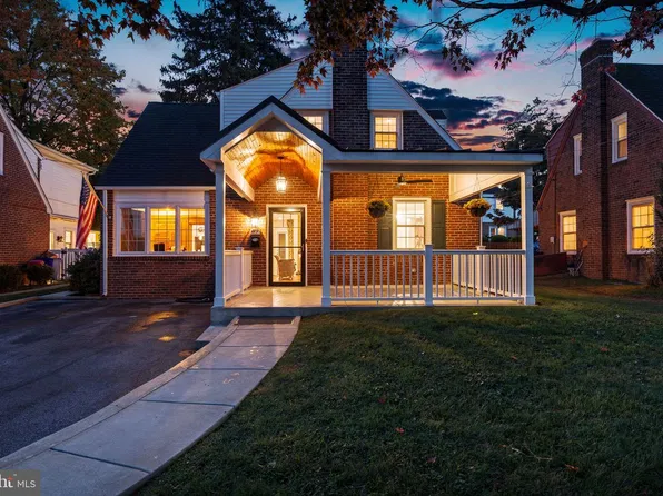 119 Ivy Rock Ln, Havertown, PA 19083