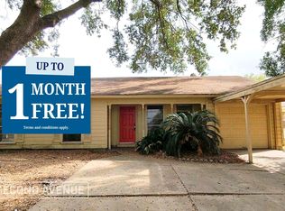 7322 Parker Rd, Houston, TX 77016