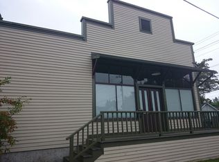 701 N 76th St, Seattle, WA 98103