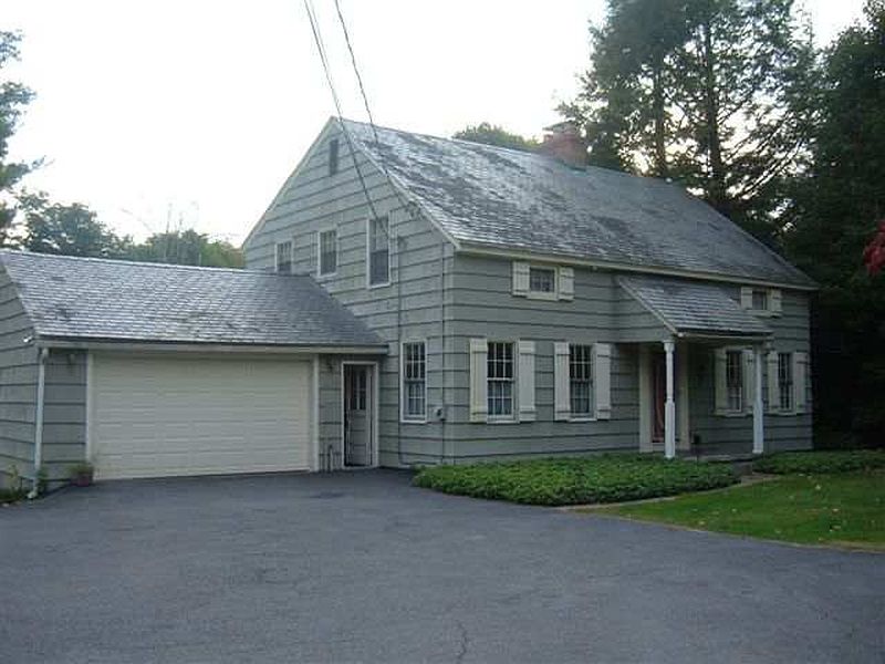 2nd image of 2632 TROY Road