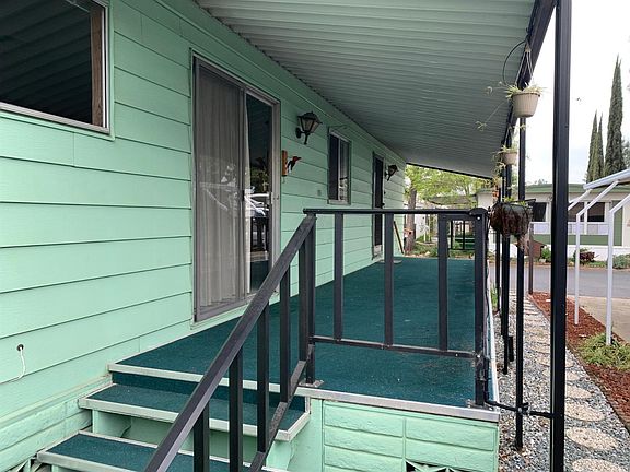 5th image of 4255 Cedarwood St