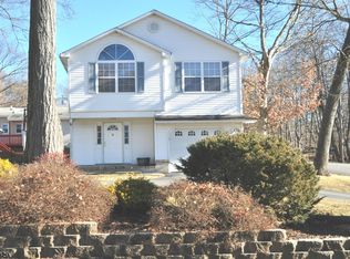 508 Mansel Dr, Landing, NJ 07850