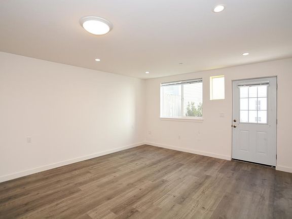4th image of 460 22nd Ave #6A