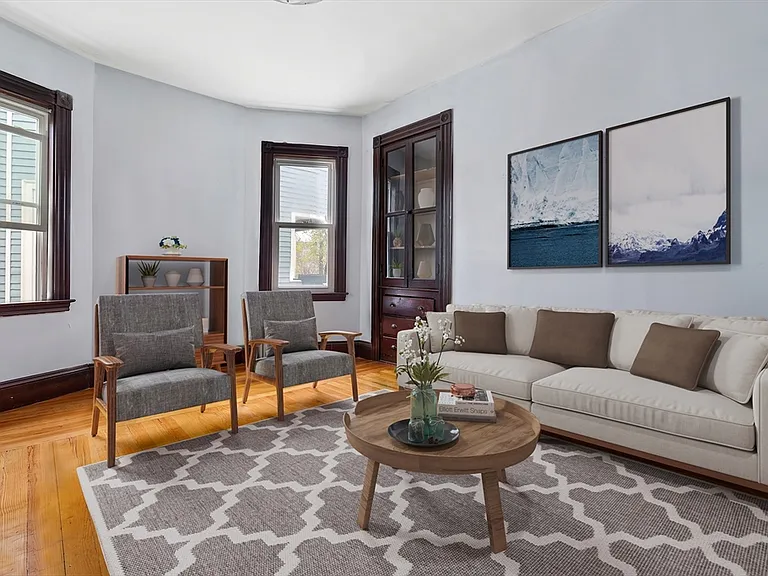 9 Spalding St #1 — Photo 1
