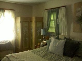 143 Central St, Southbridge, MA 01550