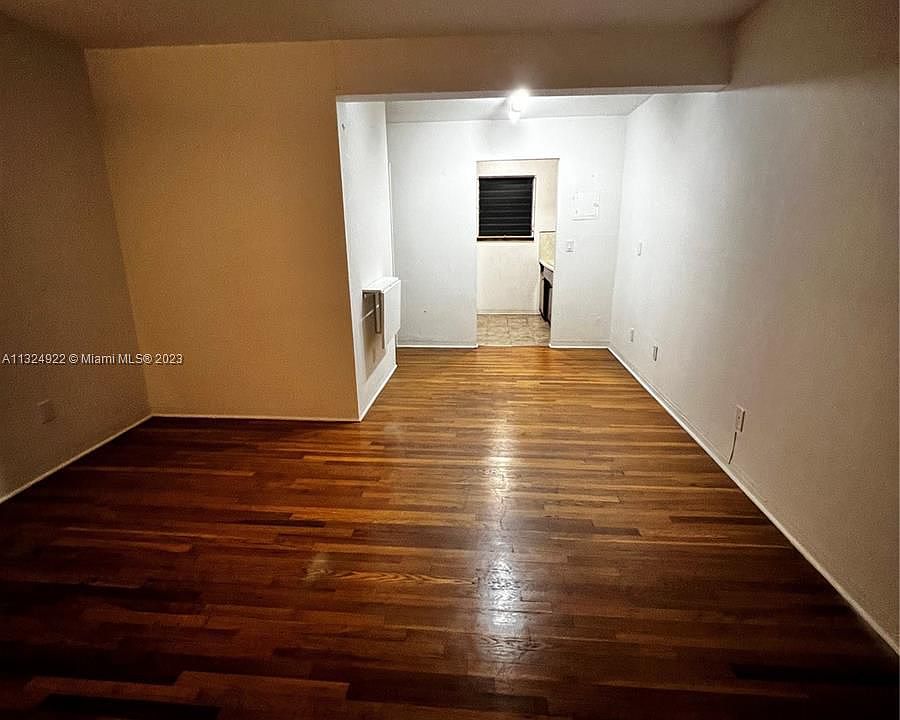 1st image of 101 Collins Ave APT 20