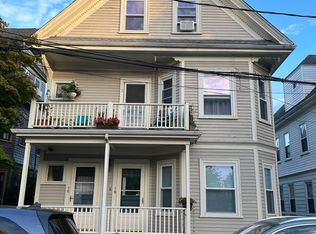 18 Porter Rd #1, Cambridge, MA 02140