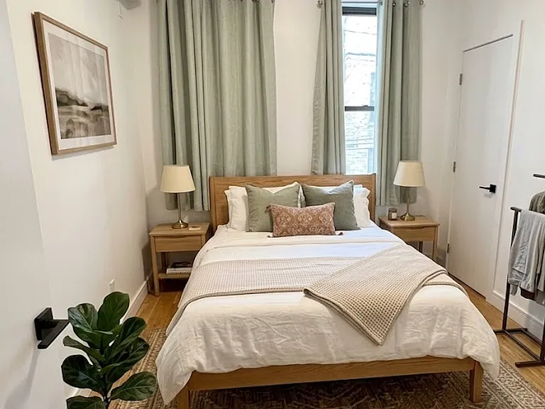 482 Onderdonk Ave #1RR — Photo 9
