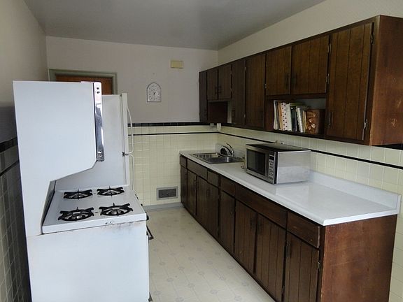 5th image of 1624 E Latimer Pl