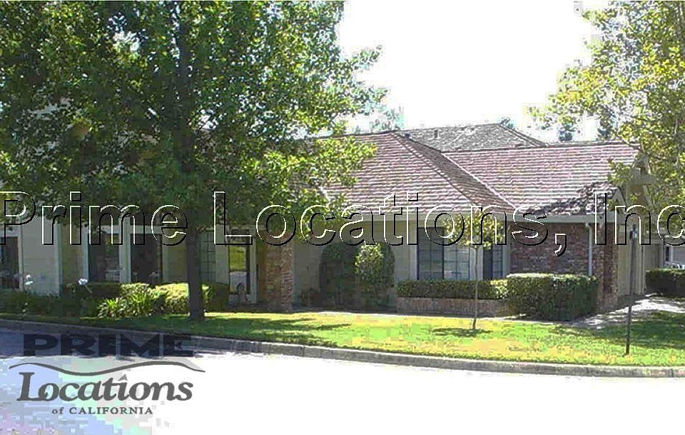 1st image of 401 Kingston Ct
