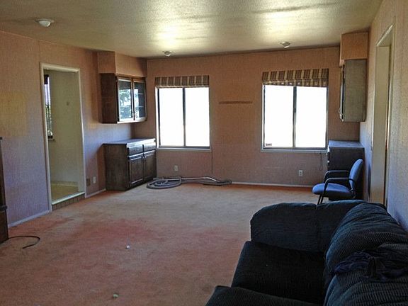 5th image of 7508 Gardner Ave
