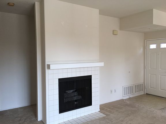 4th image of 10914 Sabre Hill Dr Unit 336