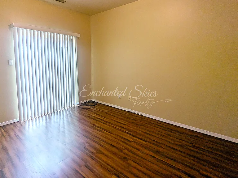 3051 Southern Blvd SE #B — Photo 6