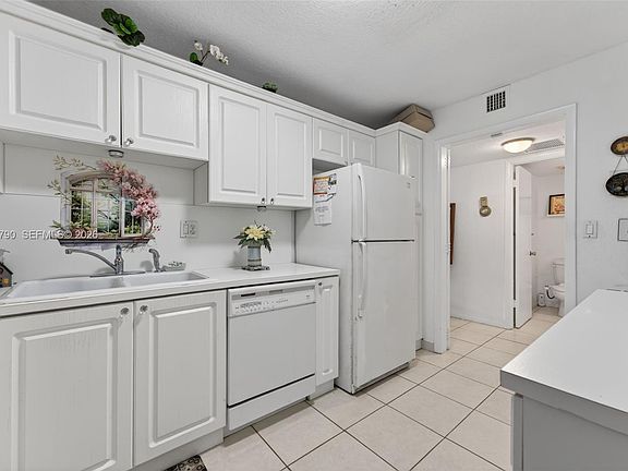 5th image of 10777 W Sample Rd APT 209