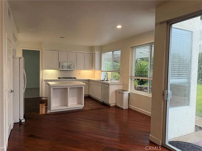 5830 E Lavender Ct — Photo 6