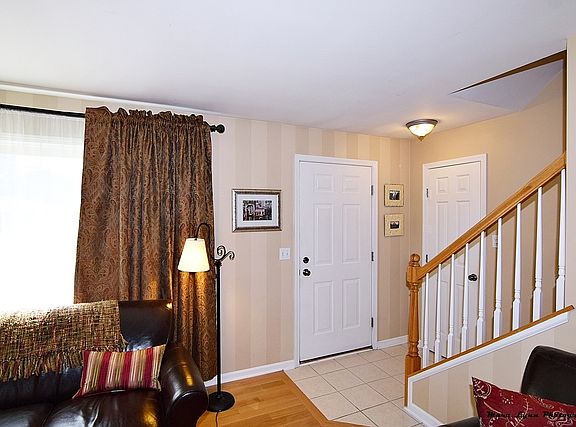 2nd image of 210 N Berteau Ave