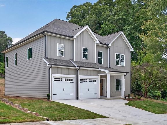 2nd image of 7536 Parkland Bnd