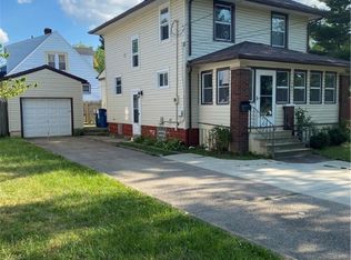527 W 30th St, Lorain, OH