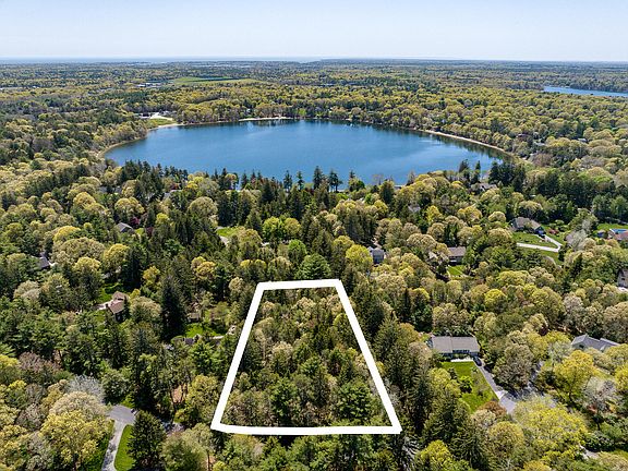 2nd image of 51 Rhody Circle