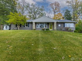 2050 William Ln, Dayton, OH 45429