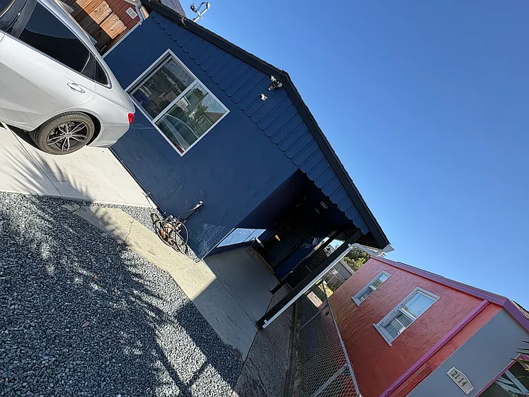 2122 Florida Ave — Photo 12