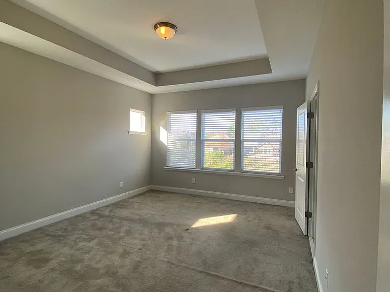 461 Oviedo Blvd — Photo 24