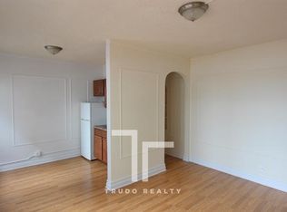 5417 N Kenmore Ave #20, Chicago, IL 60640