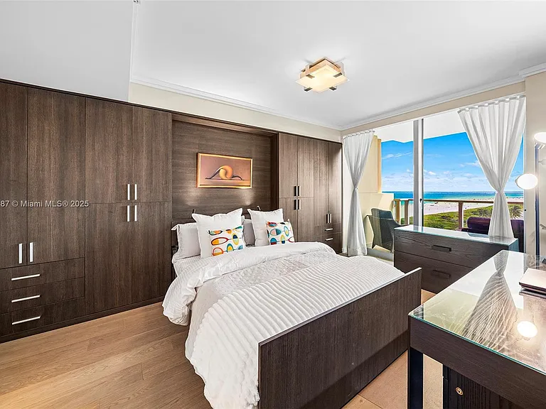 1455 Ocean Dr #1003 — Photo 26