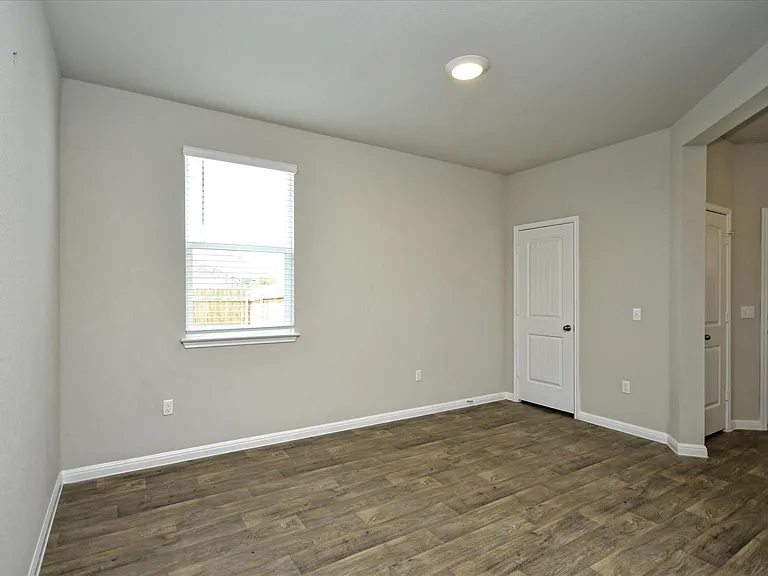 413 Rainmaker Ln — Photo 6