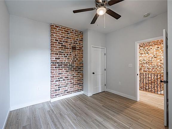 3rd image of 113 S Stafford Ave #B