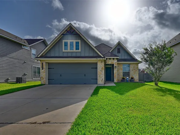 1005 Rootstock Rd, Brenham, TX 77833
