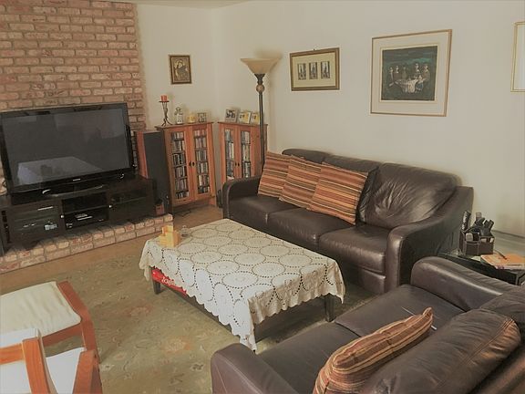 Living Room w/Fireplace