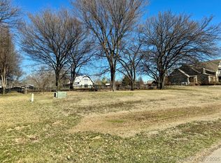 E 132nd Pl S, Broken Arrow, OK 74011