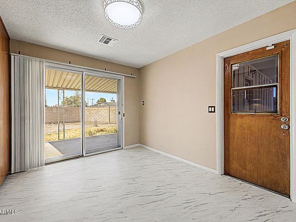 4th image of 3328 W BLOOMFIELD Road