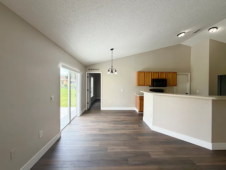 47 Sawfish Ct — Photo 12