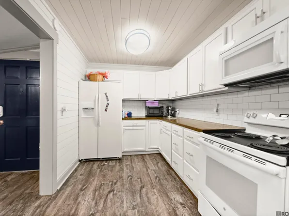 3845 Plum Broque Dr, Baton Rouge, LA 70808