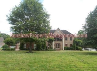 10441 Bentbrooke Dr, Lakeland, TN 38002