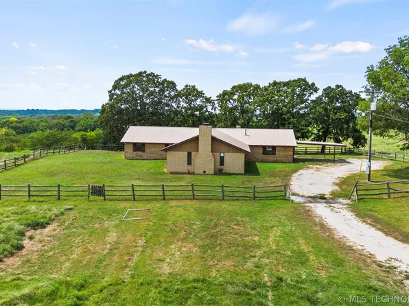 19319 County Road 3652, Stonewall, OK 74871