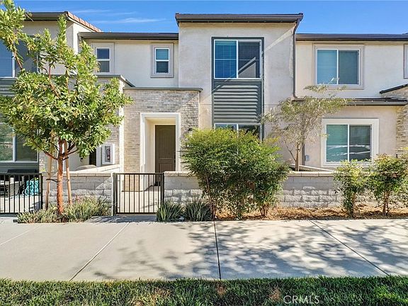 2nd image of 3662 E Moonlight St #82