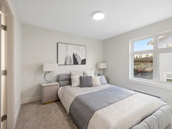 14391 61a Ave #9, Surrey, BC V3X 2E2