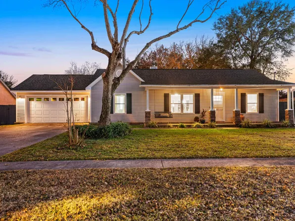 7867 Pleasant Oak Ave, Navarre, FL 32566