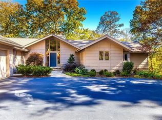 781 Cardinal Dr, Brevard, NC 28712