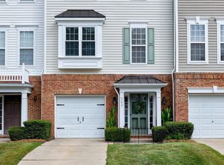 502 Sutter Gate Ln, Morrisville, NC 27560