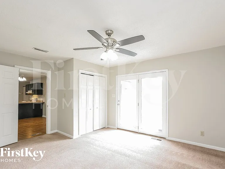 8522 Summertree Ln — Photo 8
