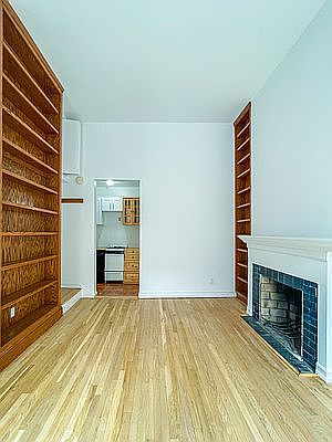 1st image of 250 Henry St APT 1A
